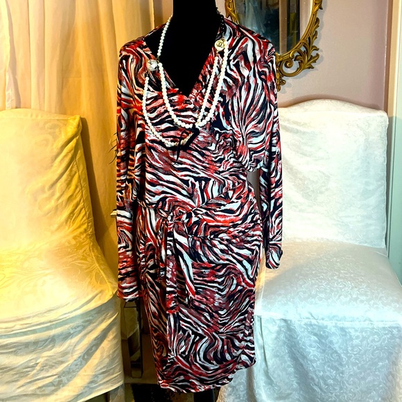 ABI FERRIN  WRAP AROUND DRESS - Picture 1 of 3